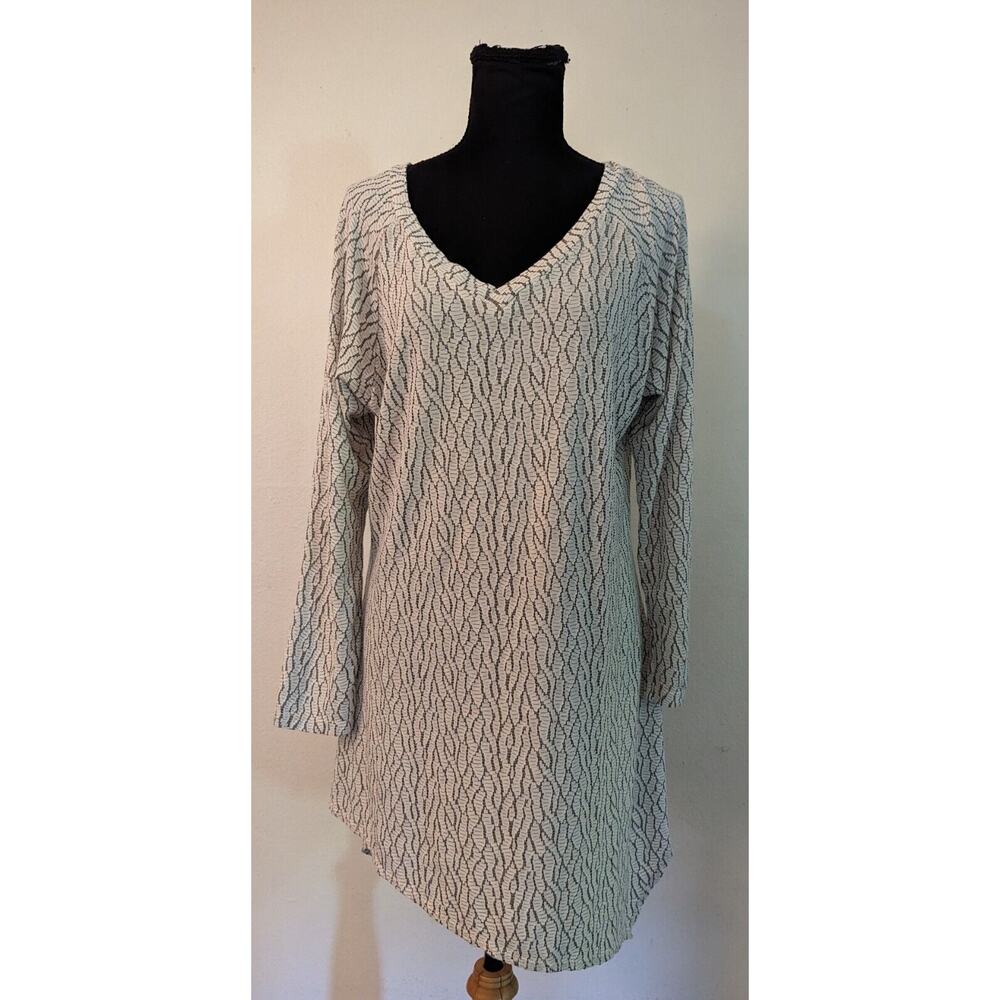 Tianello By Steve Barraza Size XL Women's LS Textured Knit Top or T-shirt 4255